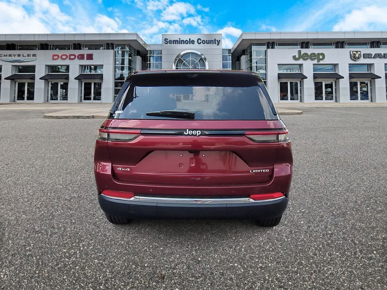 Thumbnail: 2025 Jeep Grand Cherokee - 7