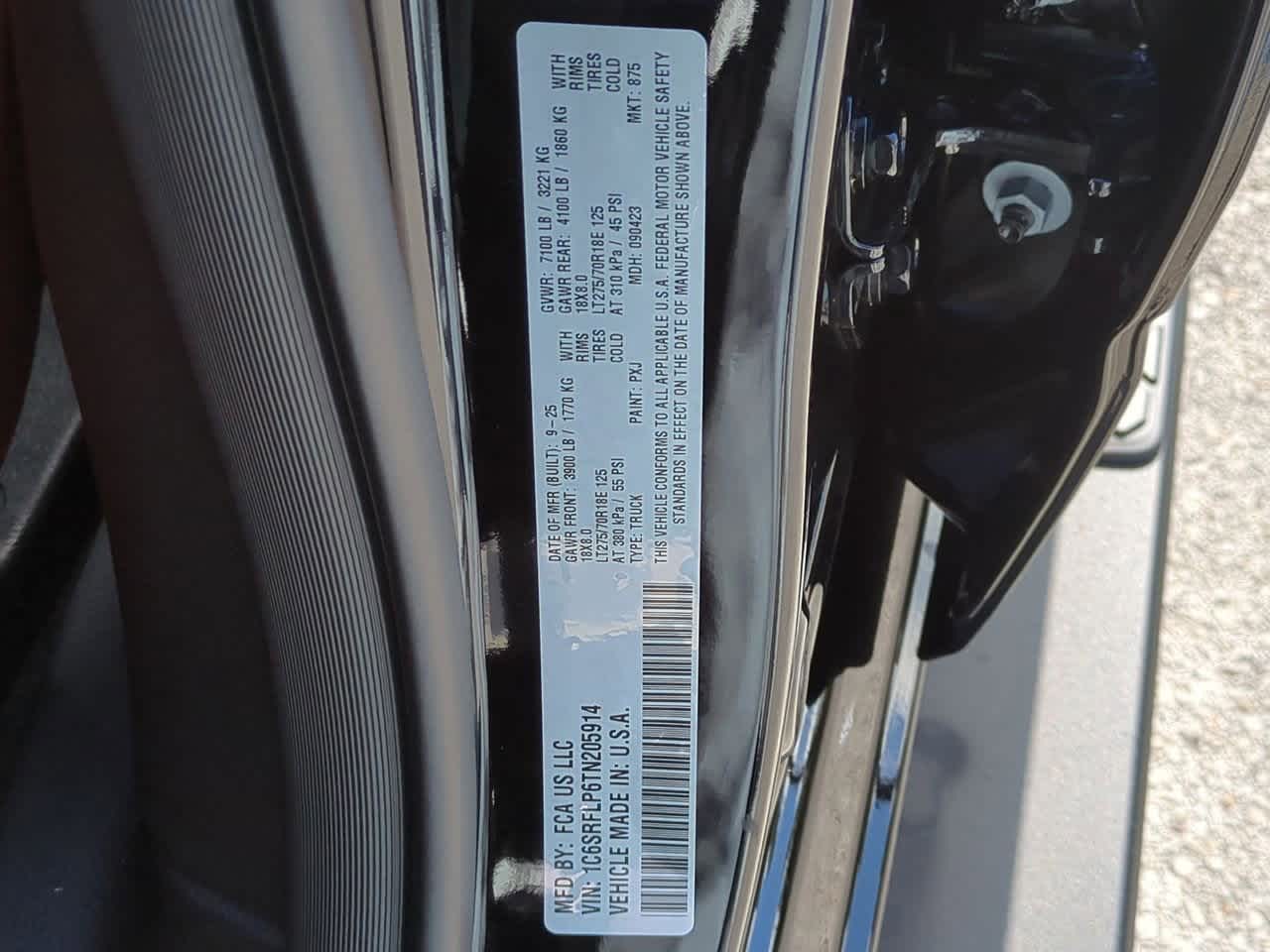 Thumbnail: 2026 RAM 1500 - 37