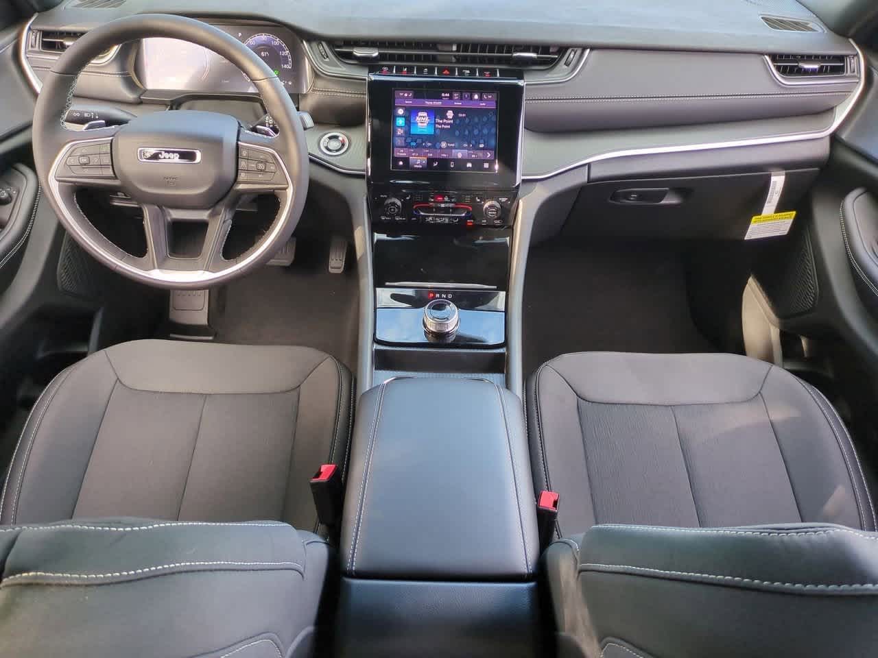 Thumbnail: 2025 Jeep Grand Cherokee L - 16