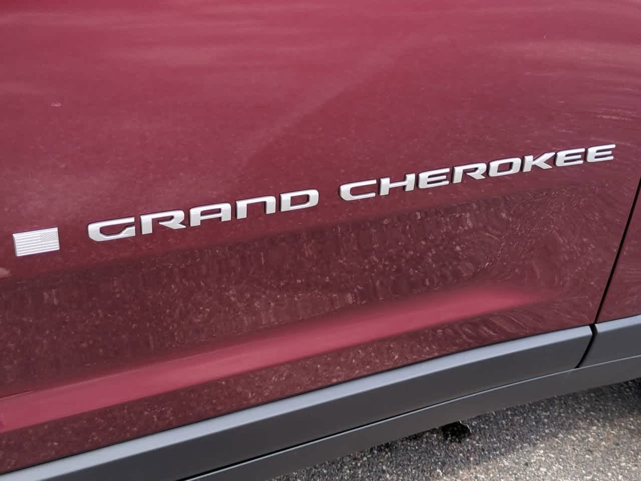 Thumbnail: 2025 Jeep Grand Cherokee - 13