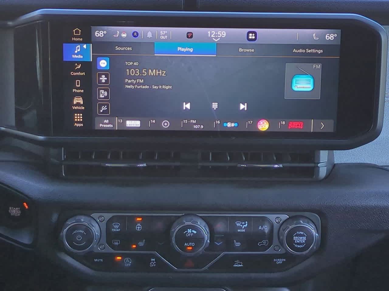 Thumbnail: 2024 Jeep Wrangler - 27