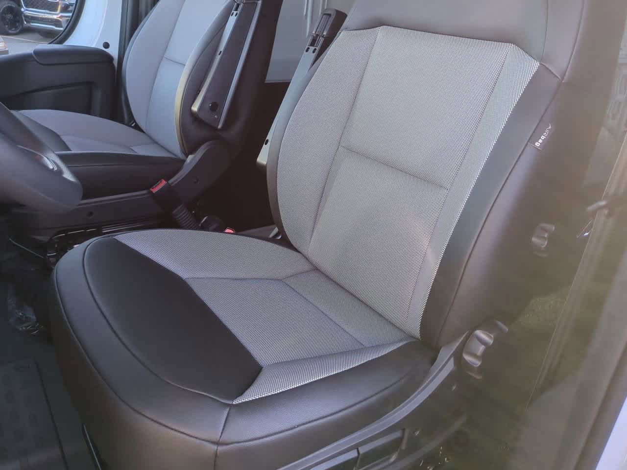 Thumbnail: 2026 RAM ProMaster - 16