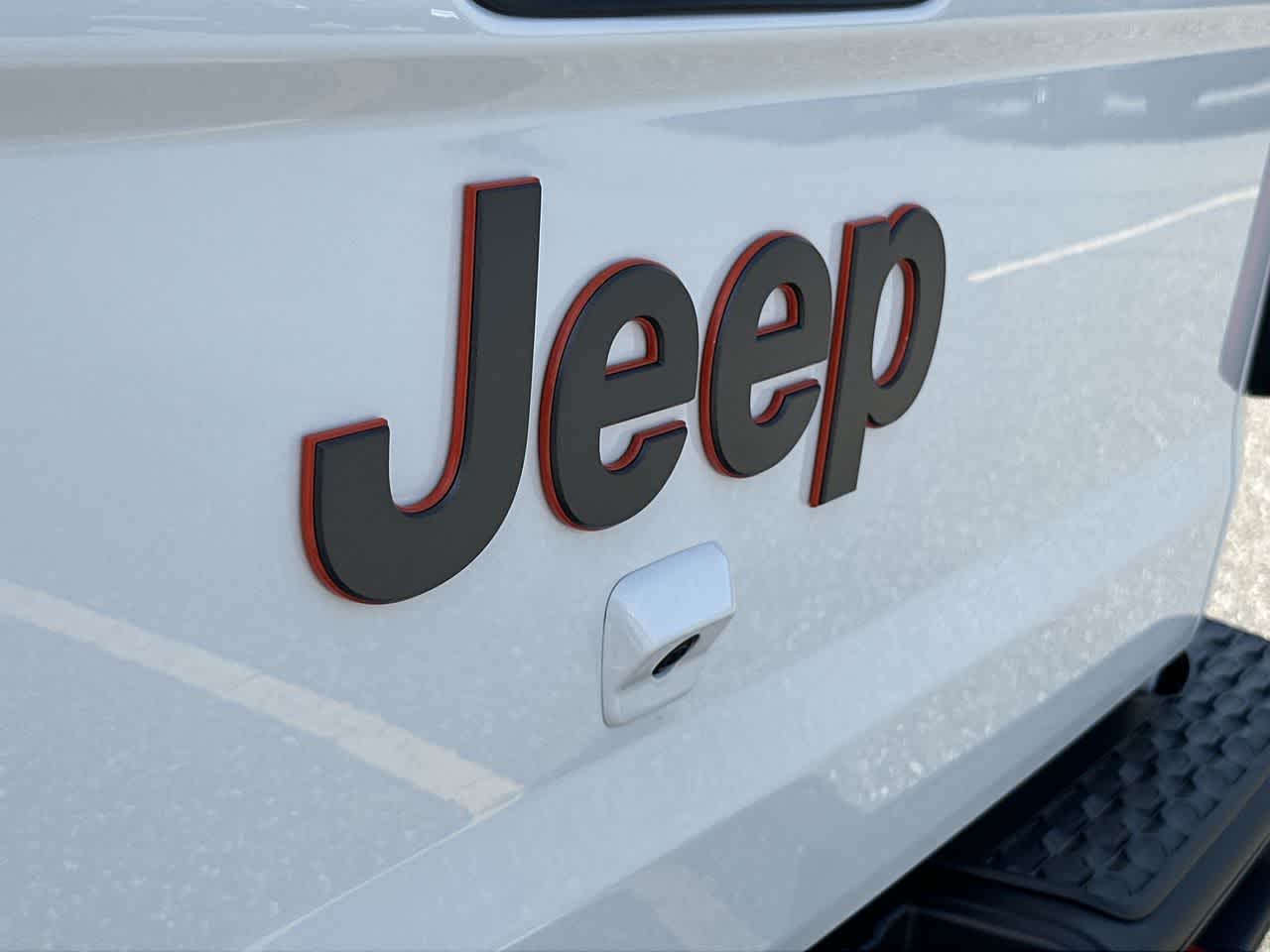 Thumbnail: 2026 Jeep Gladiator - 10