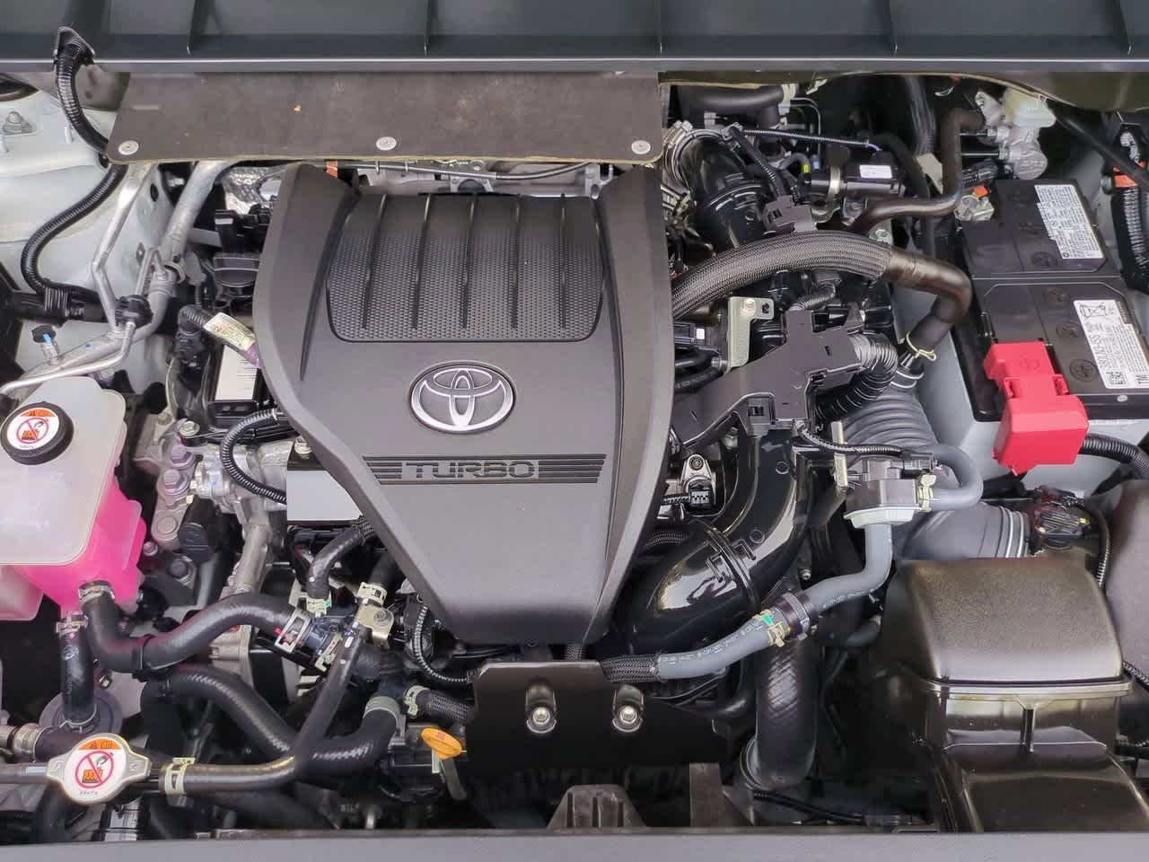 Thumbnail: 2024 Toyota Highlander - 15