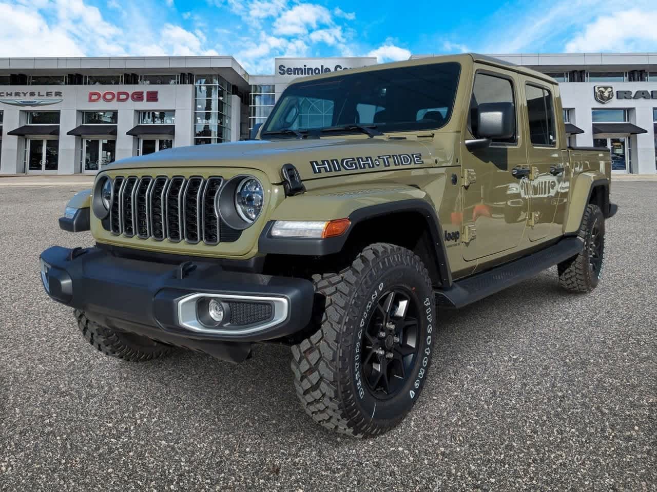 Thumbnail: 2025 Jeep Gladiator - 4