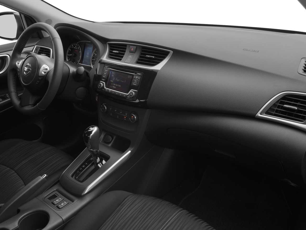 Thumbnail: 2018 Nissan Sentra - 11