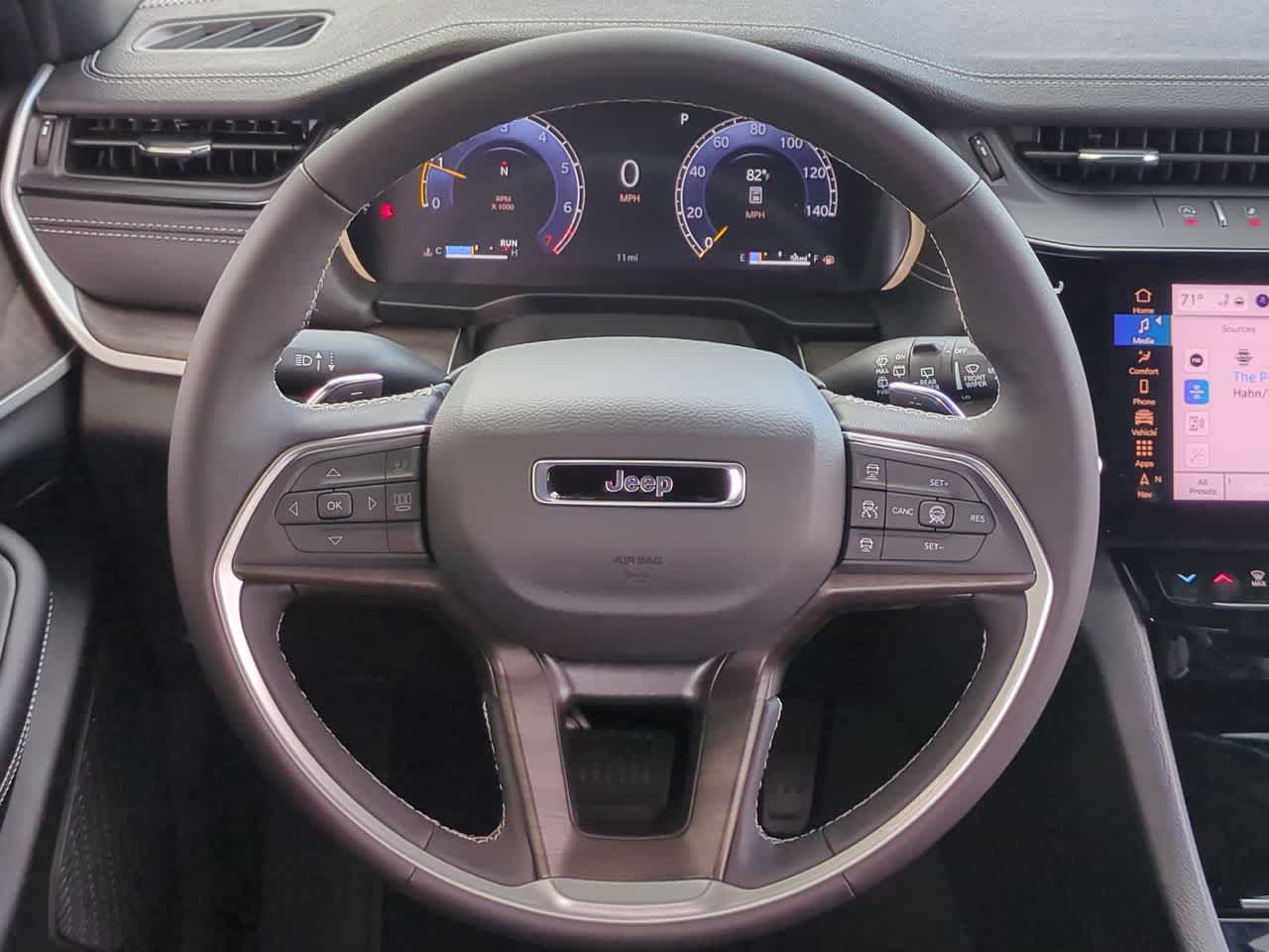 Thumbnail: 2026 Jeep Grand Cherokee - 24