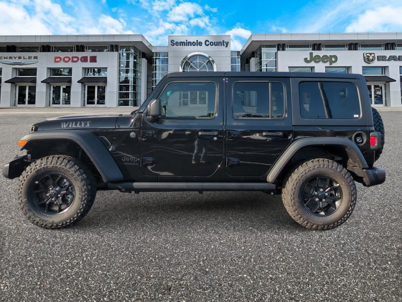 Thumbnail: 2025 Jeep Wrangler - 5