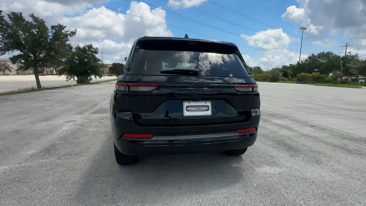 Thumbnail: 2026 Jeep Grand Cherokee - 7