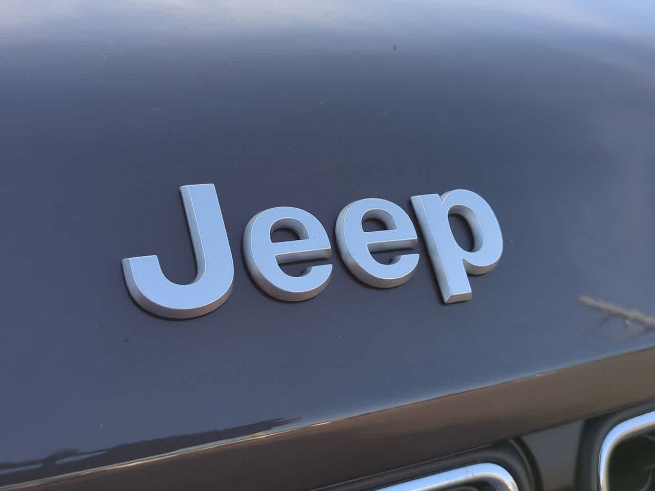 Thumbnail: 2025 Jeep Grand Cherokee - 12