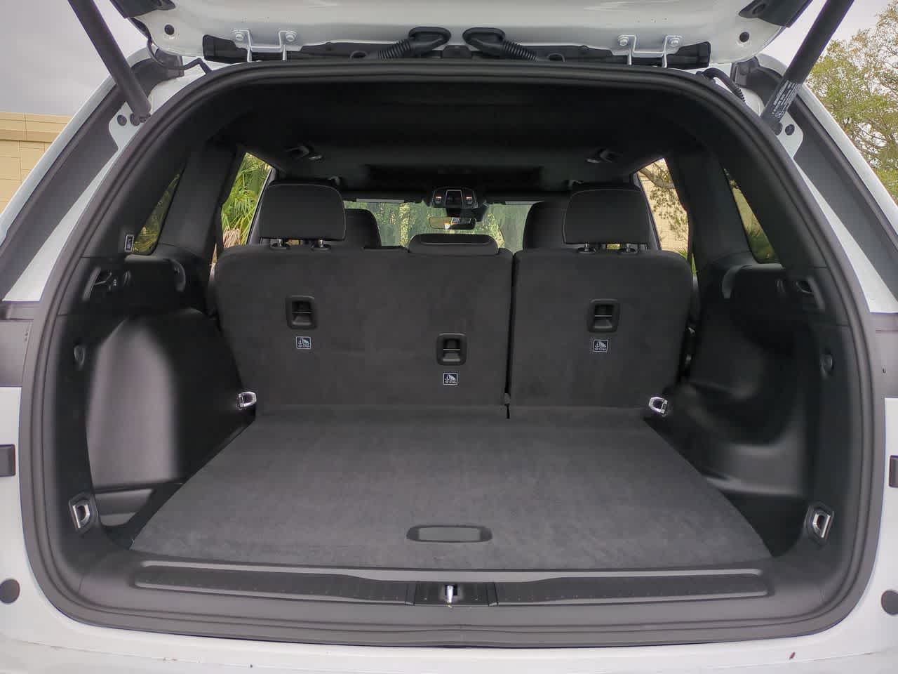 Thumbnail: 2025 Jeep Grand Cherokee - 34