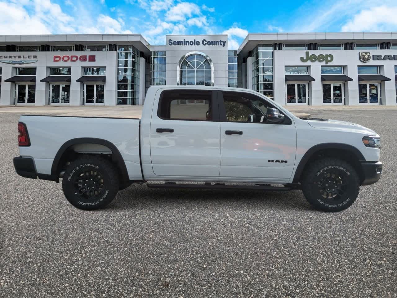 Thumbnail: 2026 RAM 1500 - 9