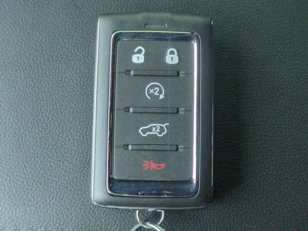 Thumbnail: 2025 Jeep Grand Cherokee L - 36