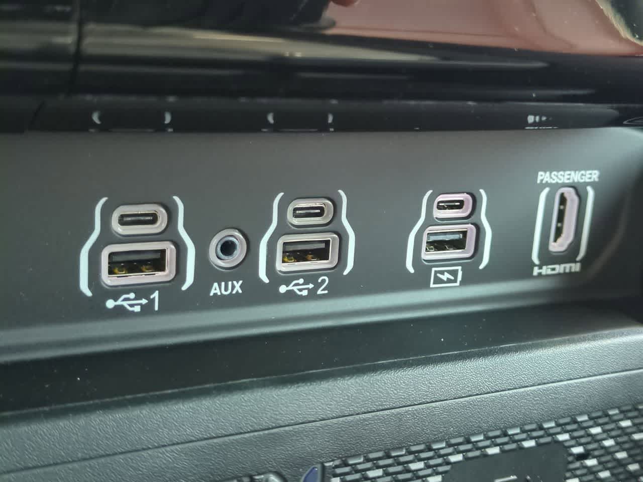 Thumbnail: 2026 RAM 1500 - 32