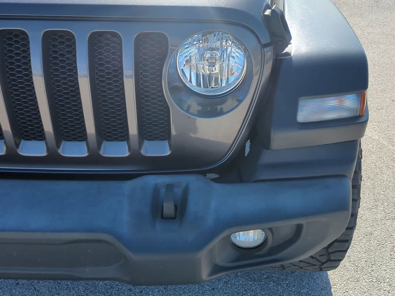 Thumbnail: 2020 Jeep Wrangler - 11