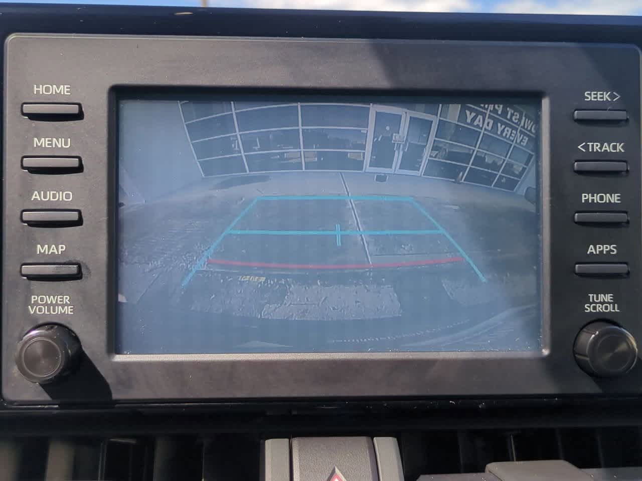 Thumbnail: 2019 Toyota RAV4 - 30