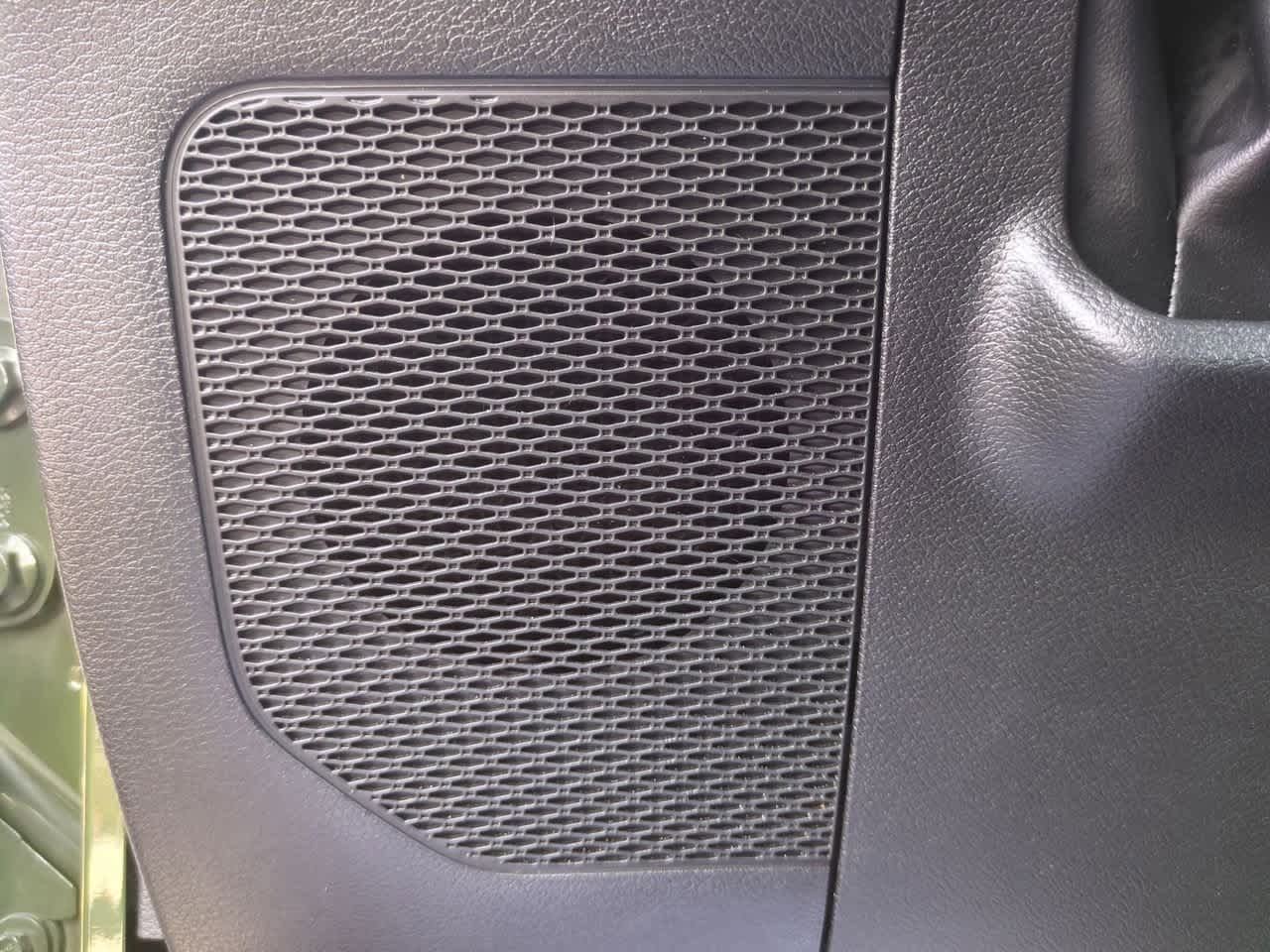 Thumbnail: 2022 Jeep Wrangler - 30