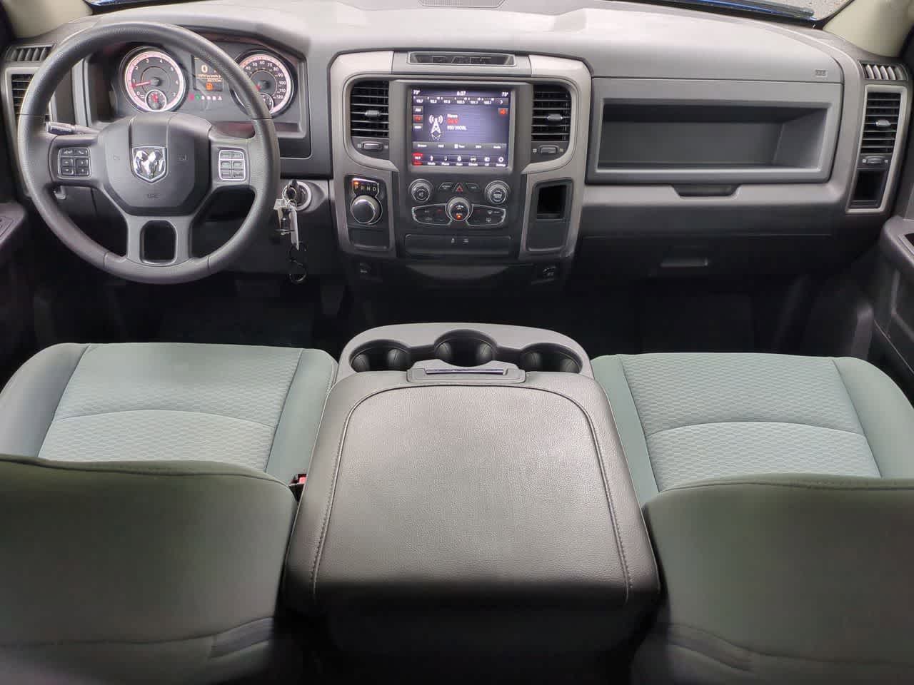 Thumbnail: 2019 RAM 1500 Classic - 15