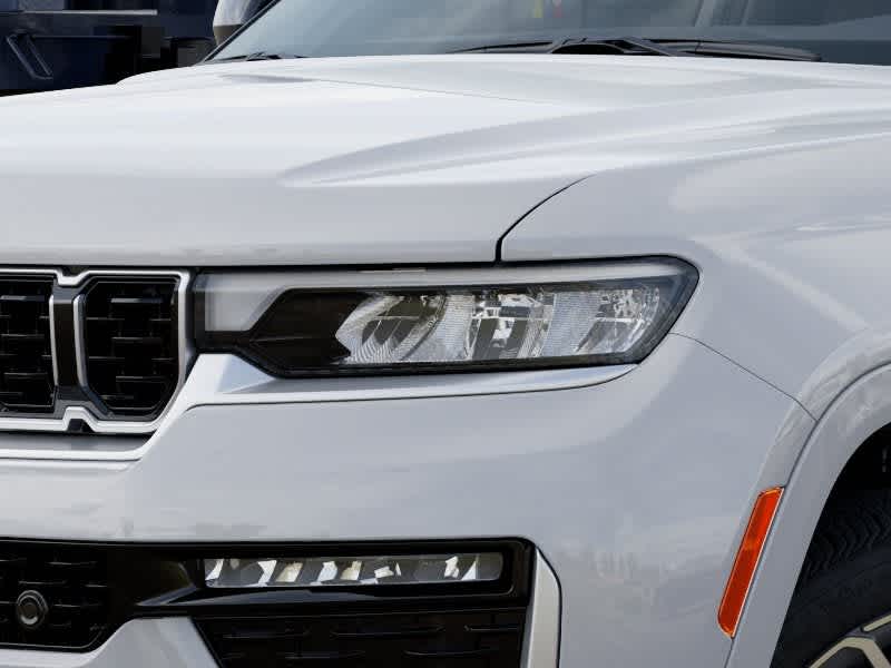 Thumbnail: 2026 Jeep Grand Cherokee L - 10