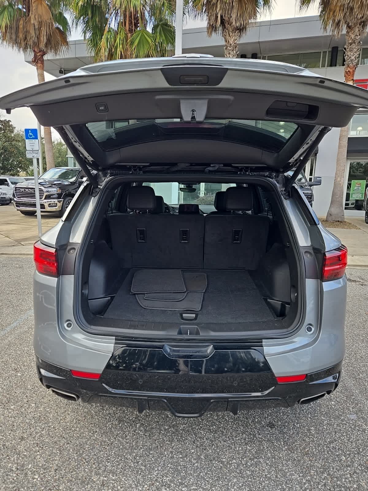 Thumbnail: 2023 Chevrolet Blazer - 13