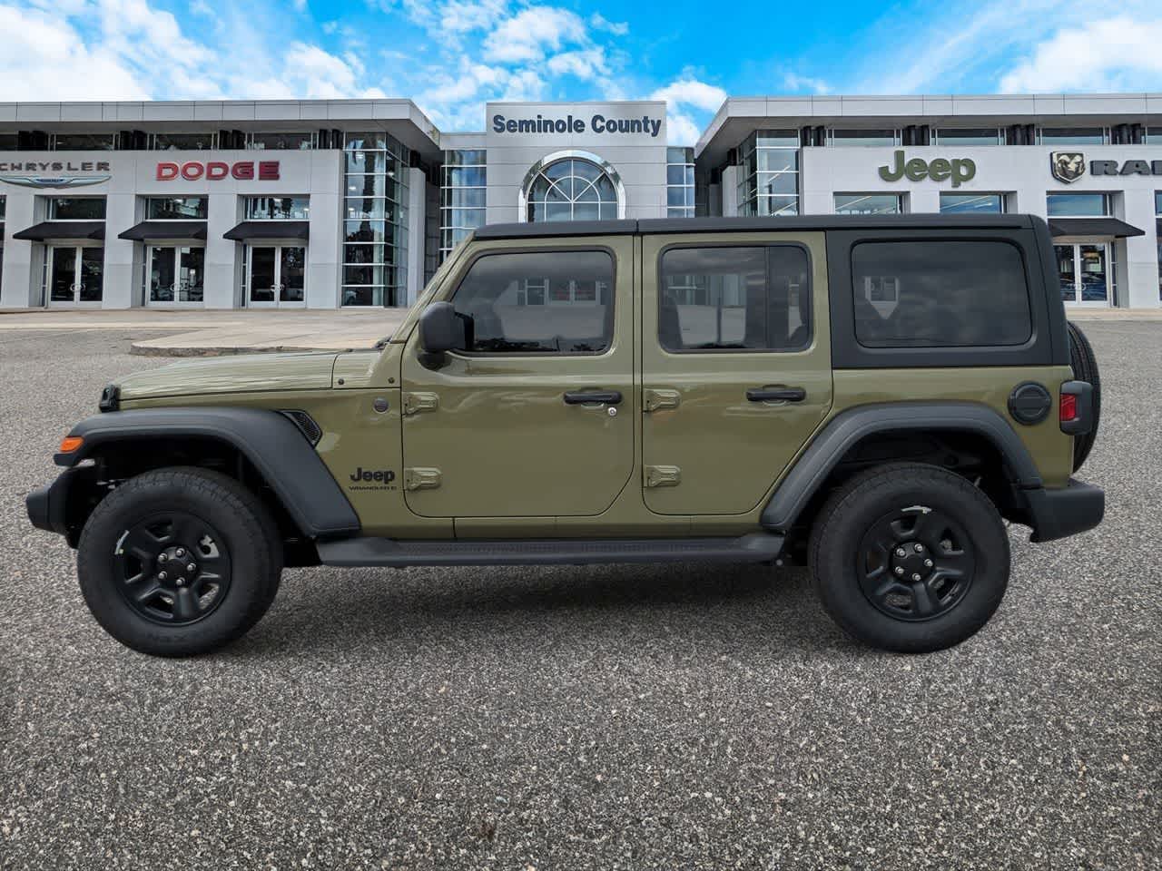 Thumbnail: 2026 Jeep Wrangler - 5