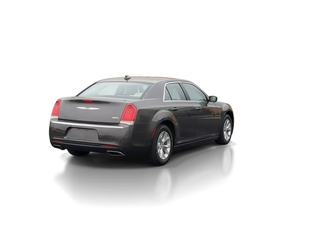 Thumbnail: 2023 Chrysler 300 - 8
