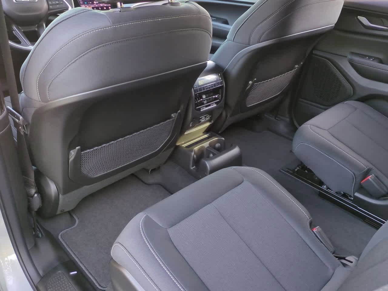 Thumbnail: 2025 Jeep Grand Cherokee L - 19