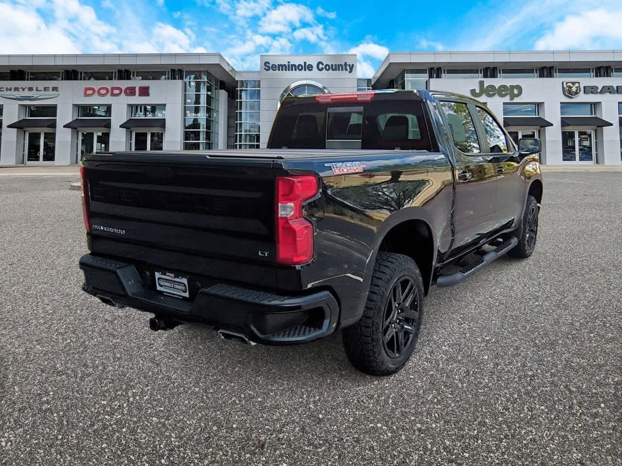 2025 Chevrolet Silverado 1500  8