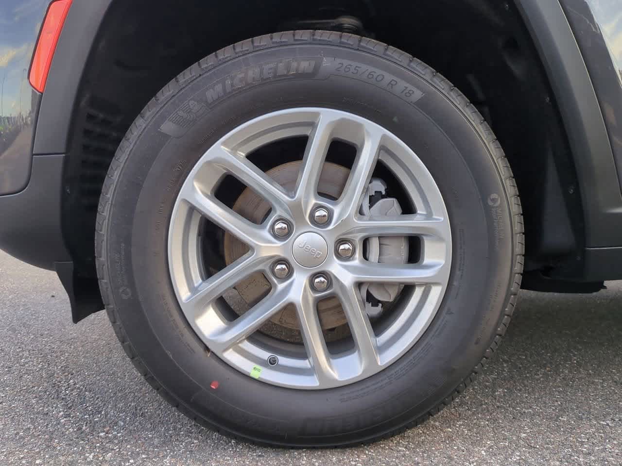 Thumbnail: 2025 Jeep Grand Cherokee - 14