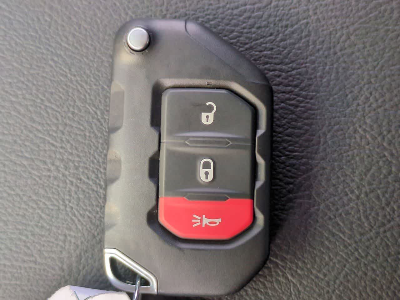 Thumbnail: 2026 Jeep Wrangler - 34