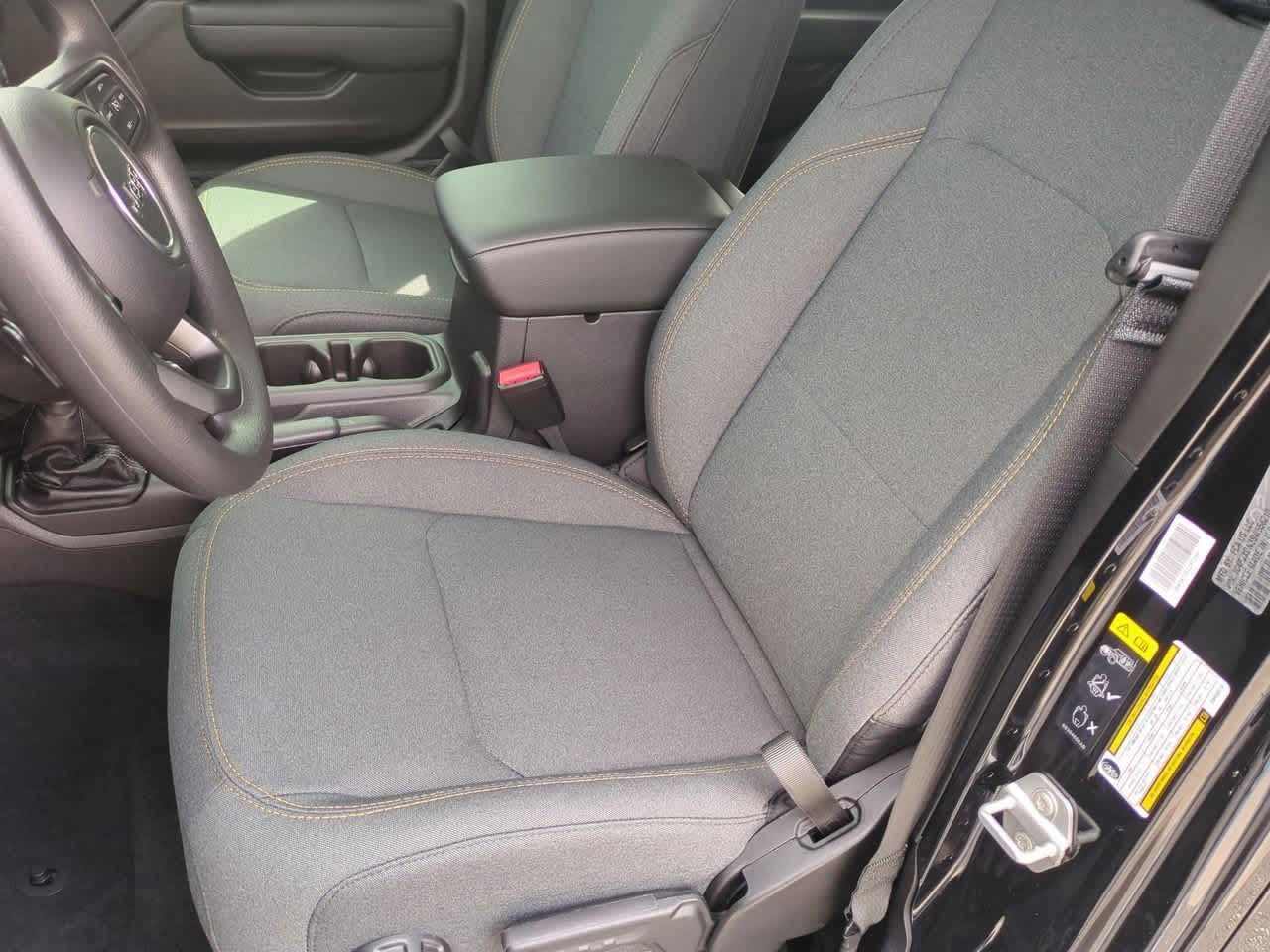 Thumbnail: 2025 Jeep Wrangler - 17