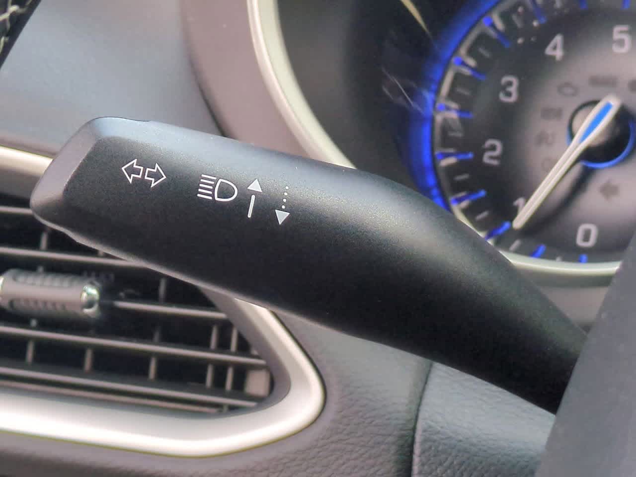 Thumbnail: 2026 Chrysler Voyager - 27