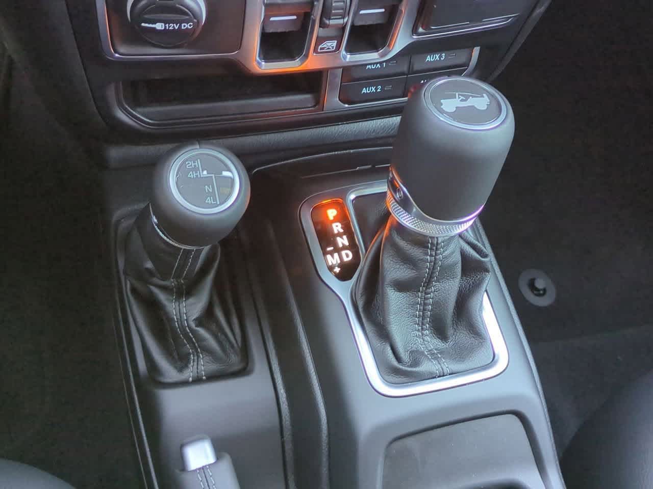 Thumbnail: 2025 Jeep Wrangler - 32