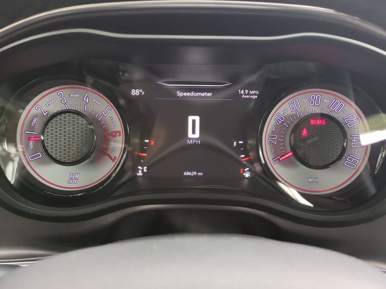 Thumbnail: 2017 Dodge Challenger - 32