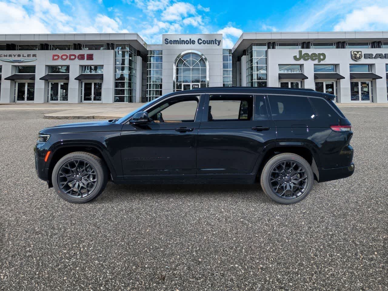 Thumbnail: 2026 Jeep Grand Cherokee L - 5