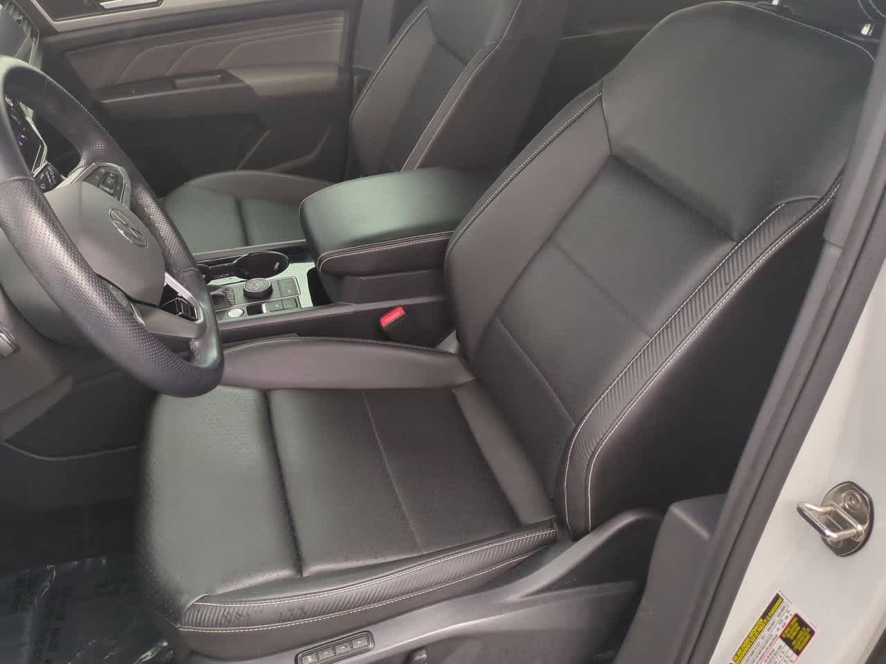 Thumbnail: 2023 Volkswagen Atlas - 17