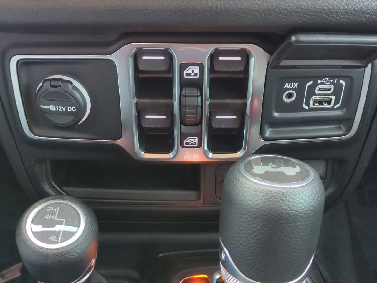 Thumbnail: 2026 Jeep Wrangler - 30
