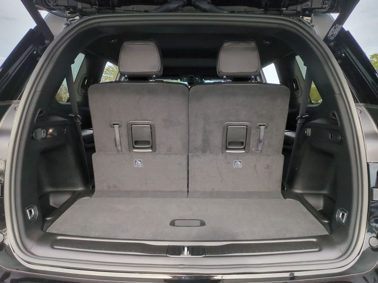 Thumbnail: 2025 Jeep Grand Cherokee L - 35