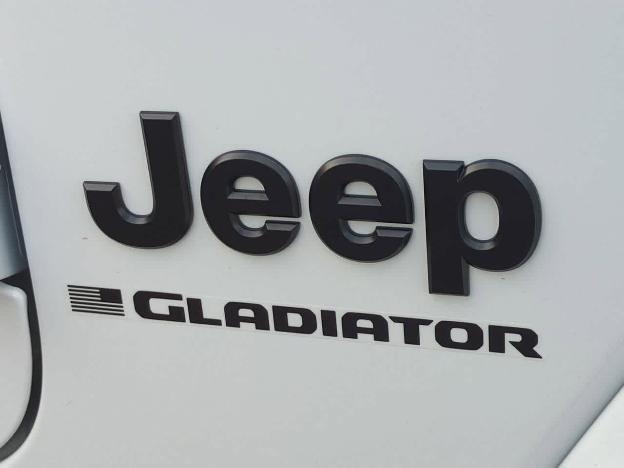Thumbnail: 2026 Jeep Gladiator - 12