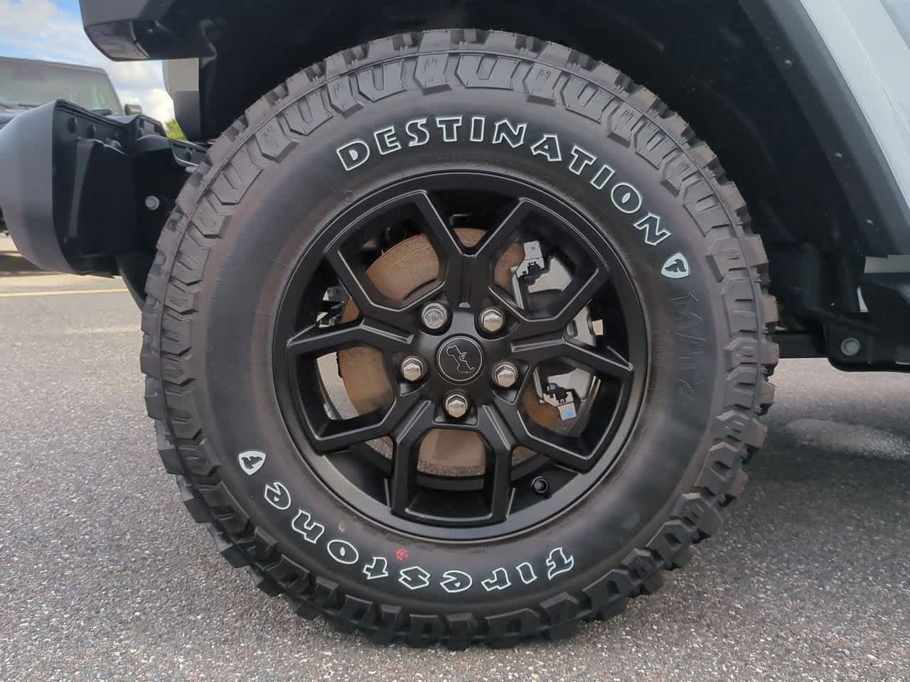 Thumbnail: 2025 Jeep Gladiator - 14