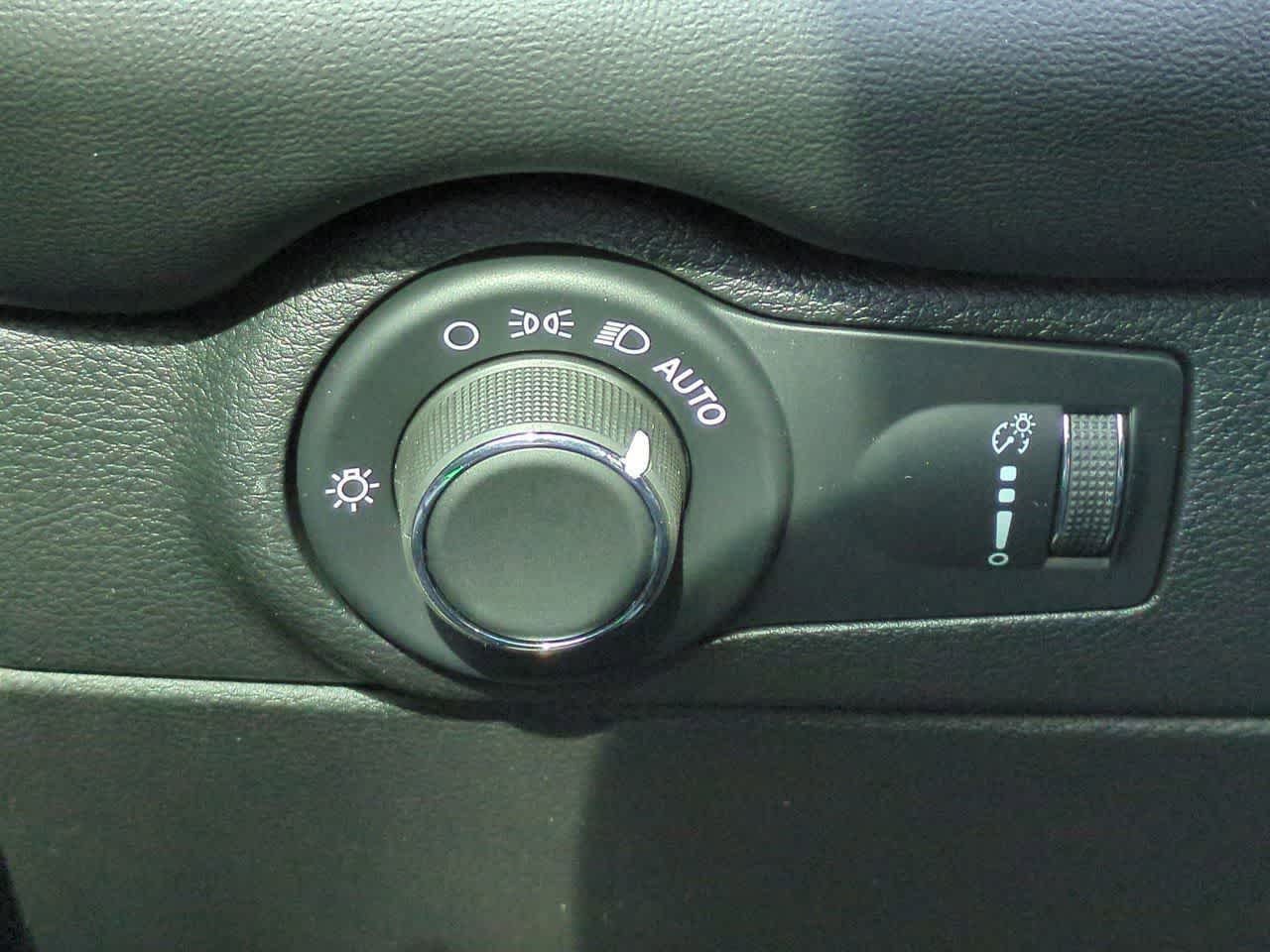 Thumbnail: 2026 Dodge Durango - 18