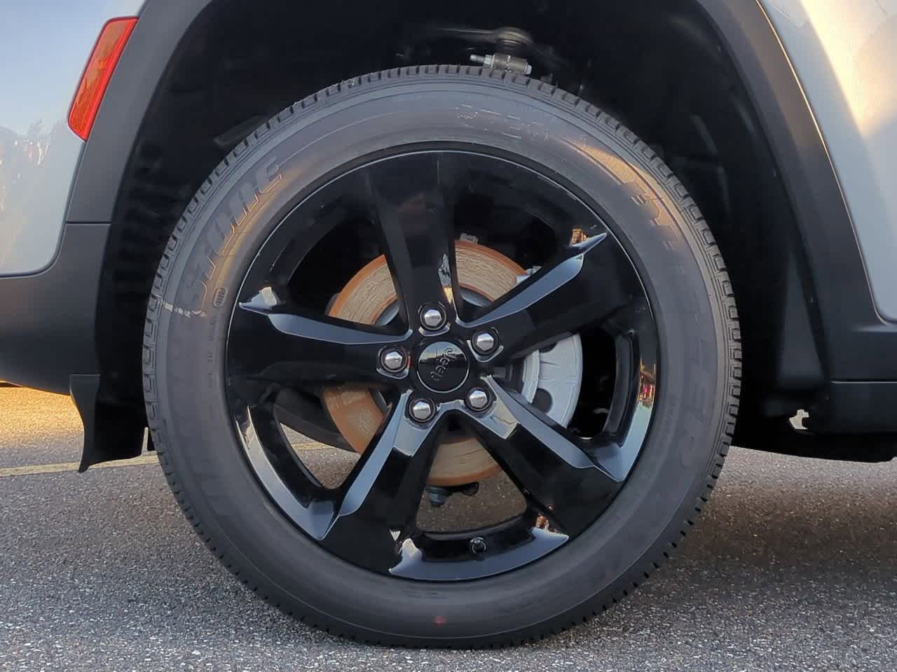 Thumbnail: 2025 Jeep Grand Cherokee - 14