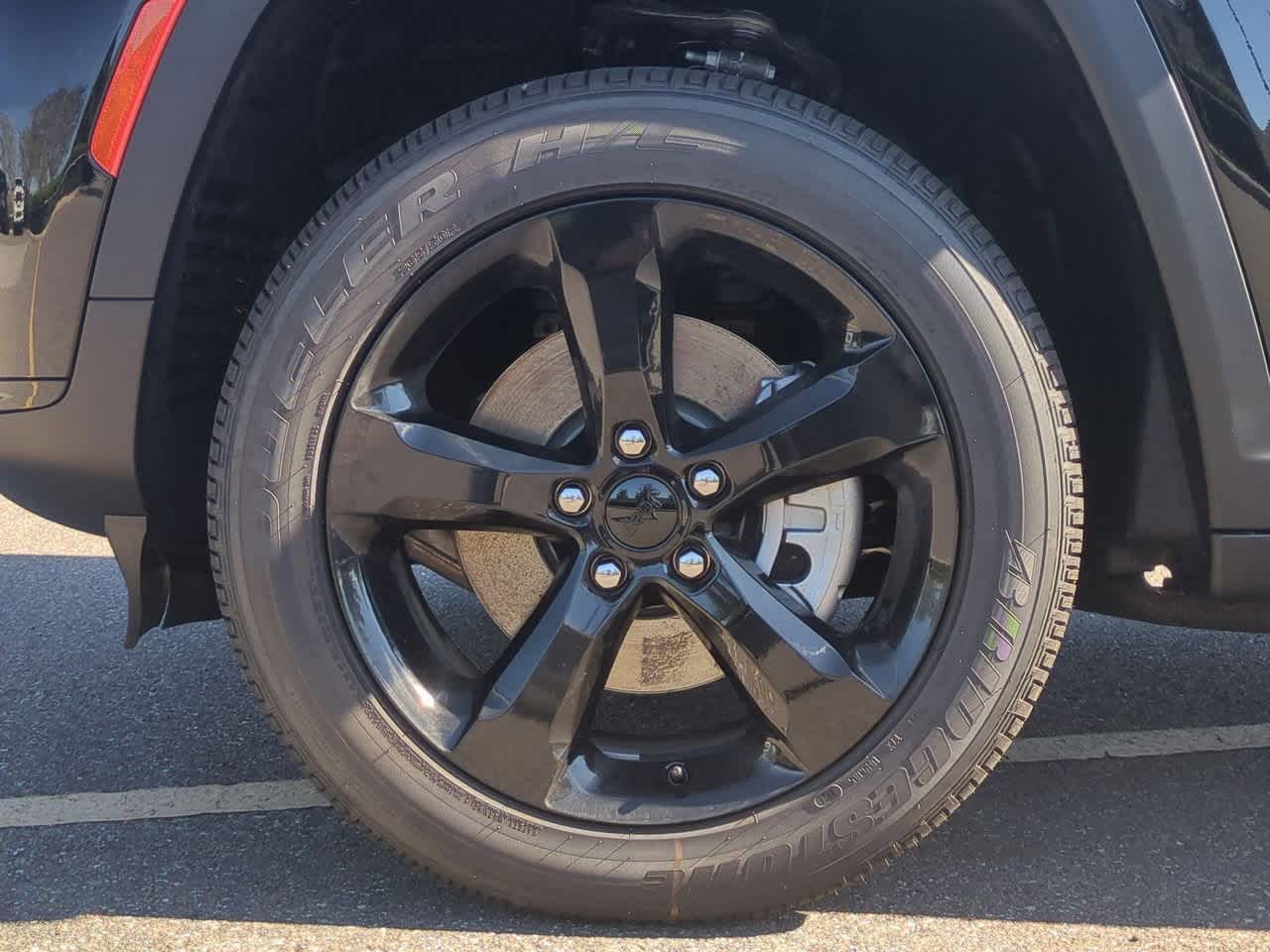 Thumbnail: 2025 Jeep Grand Cherokee L - 14