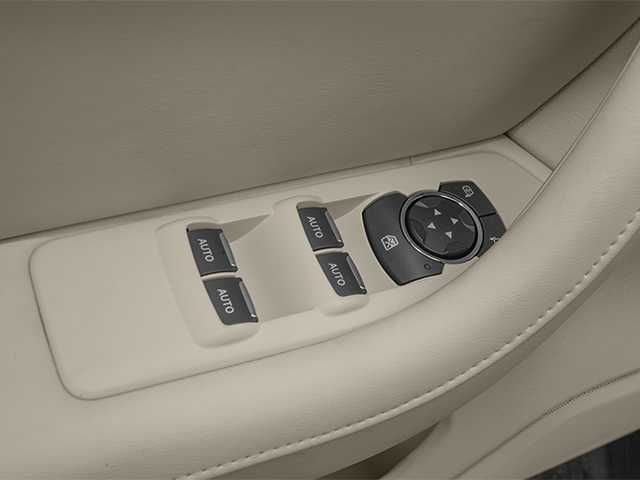 Thumbnail: 2013 Lincoln MKS - 14