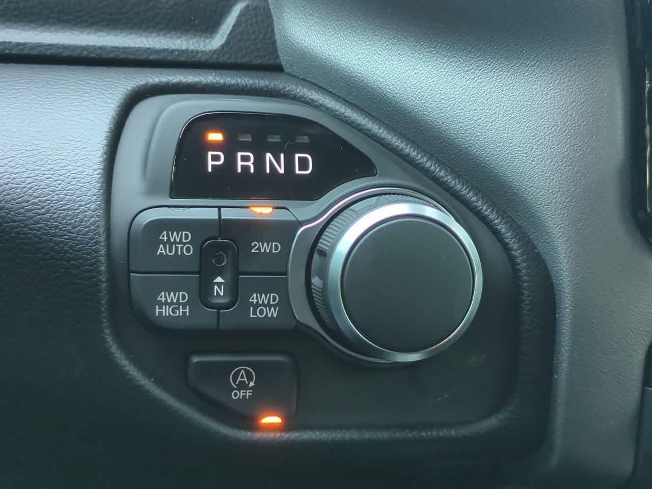 Thumbnail: 2026 RAM 1500 - 32