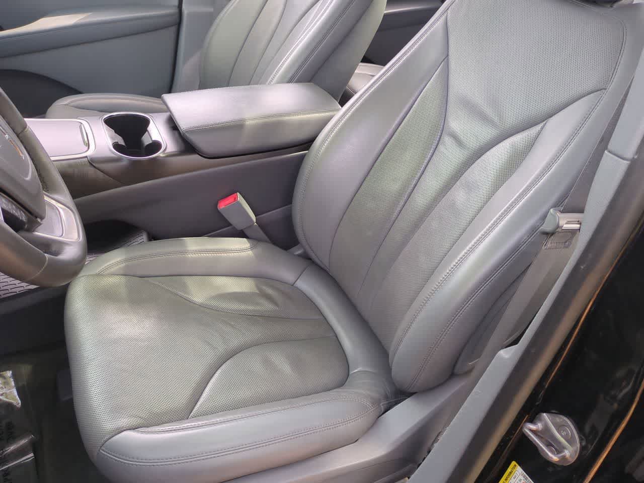 Thumbnail: 2020 Lincoln Nautilus - 17