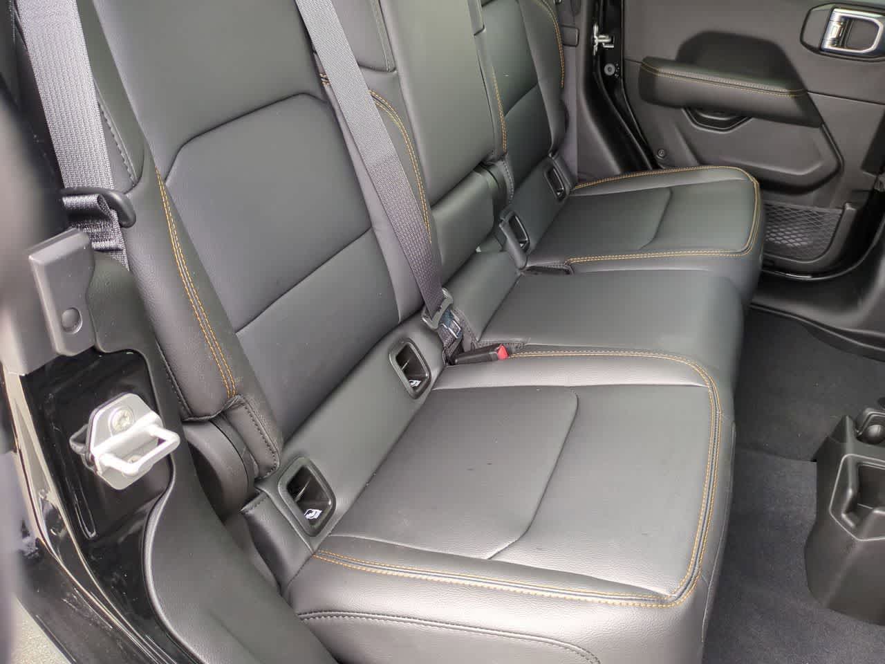 Thumbnail: 2026 Jeep Gladiator - 21