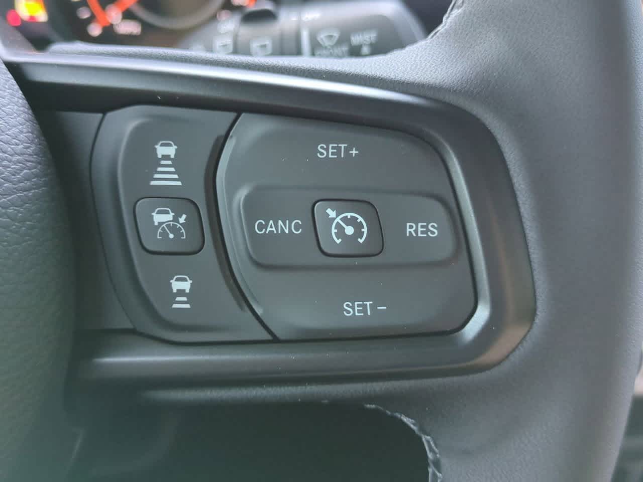 Thumbnail: 2025 Jeep Wrangler - 25