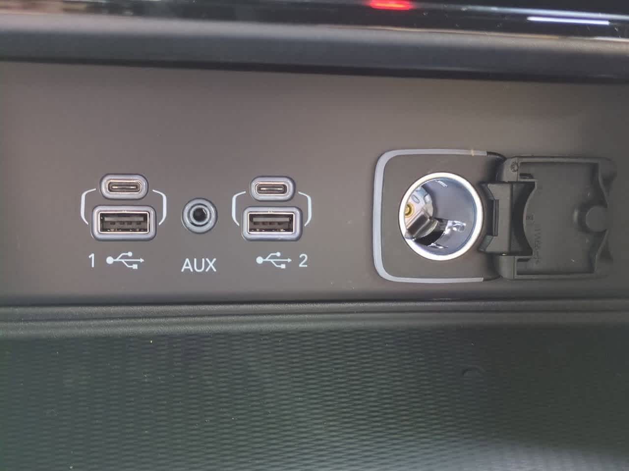 Thumbnail: 2025 Jeep Grand Cherokee - 34