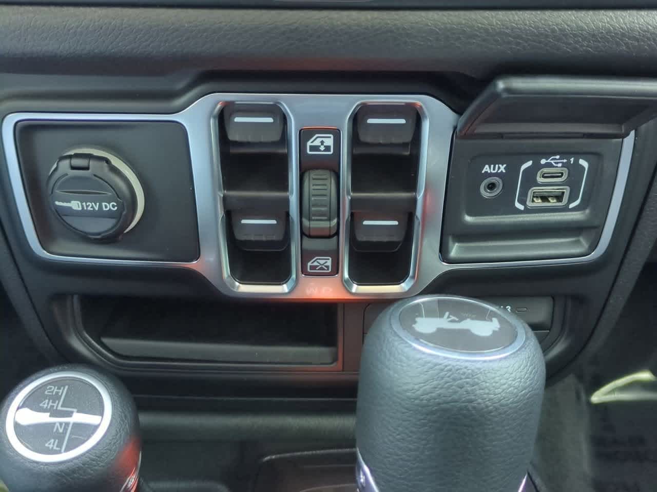 Thumbnail: 2026 Jeep Wrangler - 31